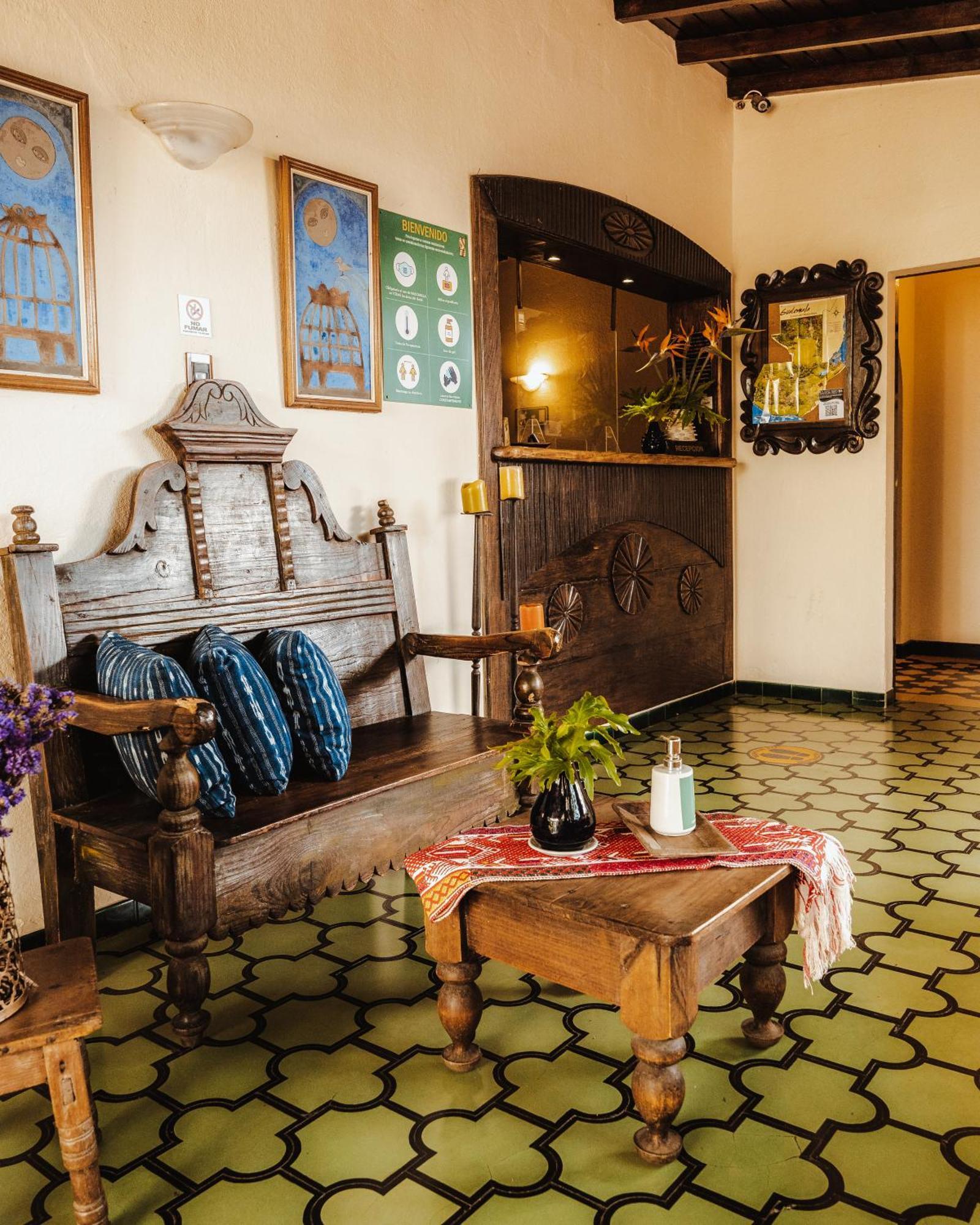 Hotel Ciudad Vieja Guatemala City Luaran gambar