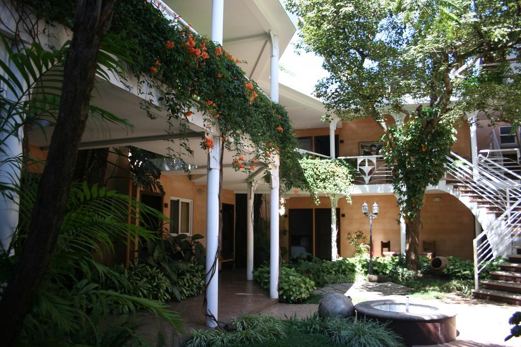 Hotel Ciudad Vieja Guatemala City Luaran gambar