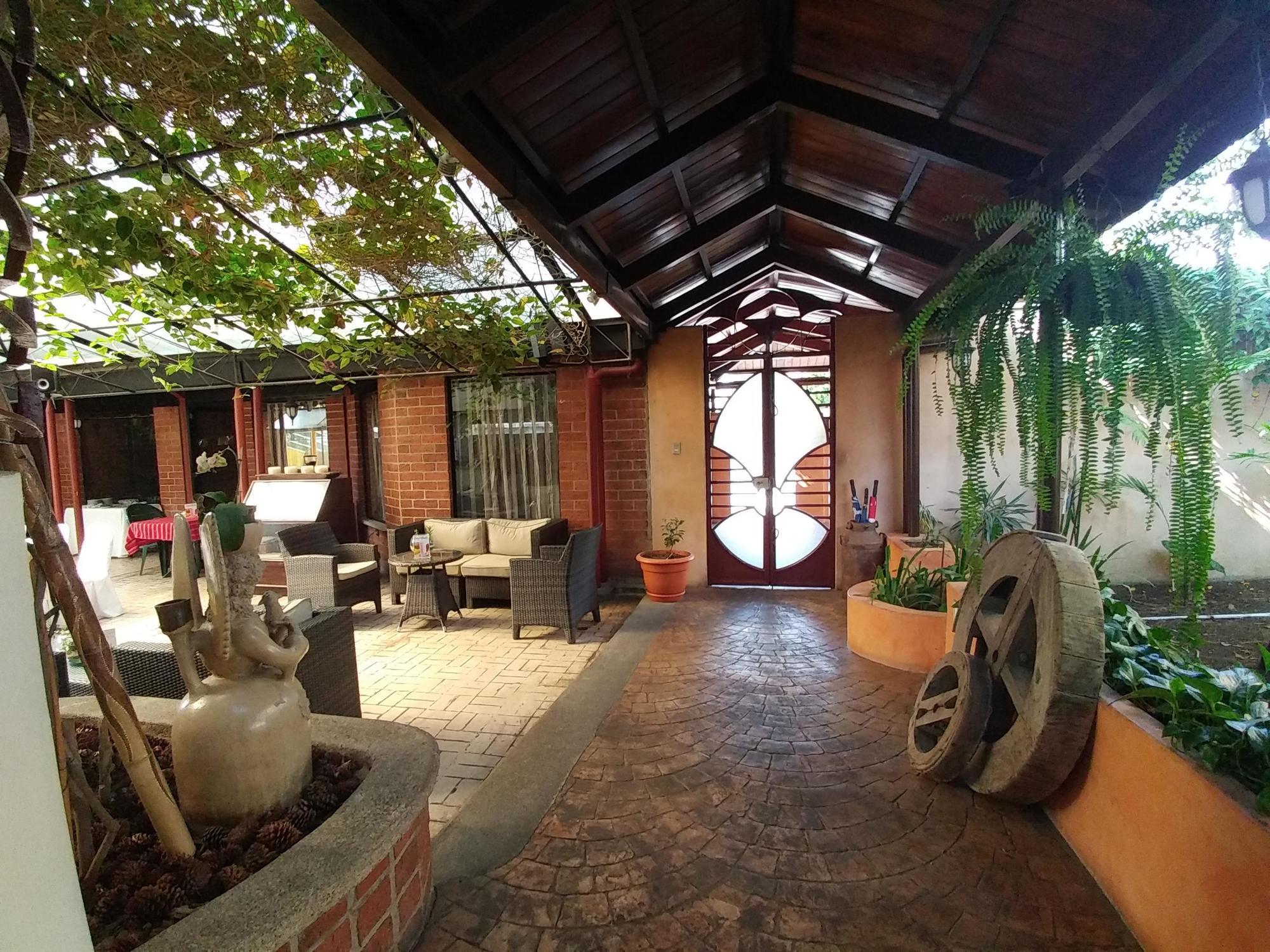 Hotel Ciudad Vieja Guatemala City Luaran gambar