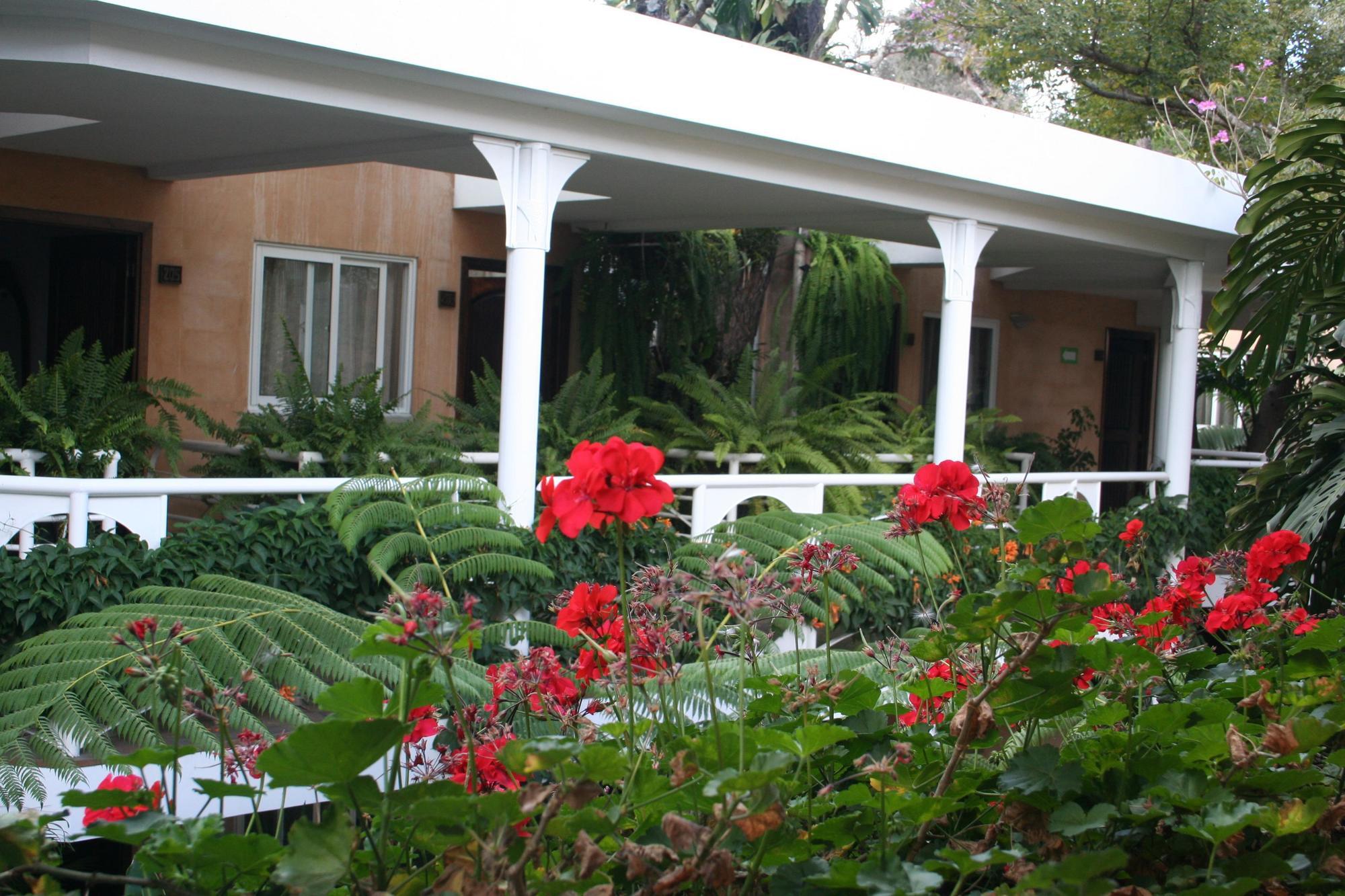 Hotel Ciudad Vieja Guatemala City Luaran gambar