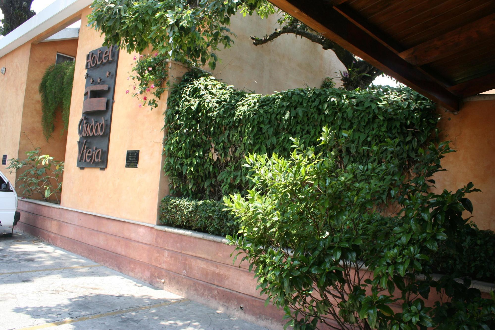 Hotel Ciudad Vieja Guatemala City Luaran gambar