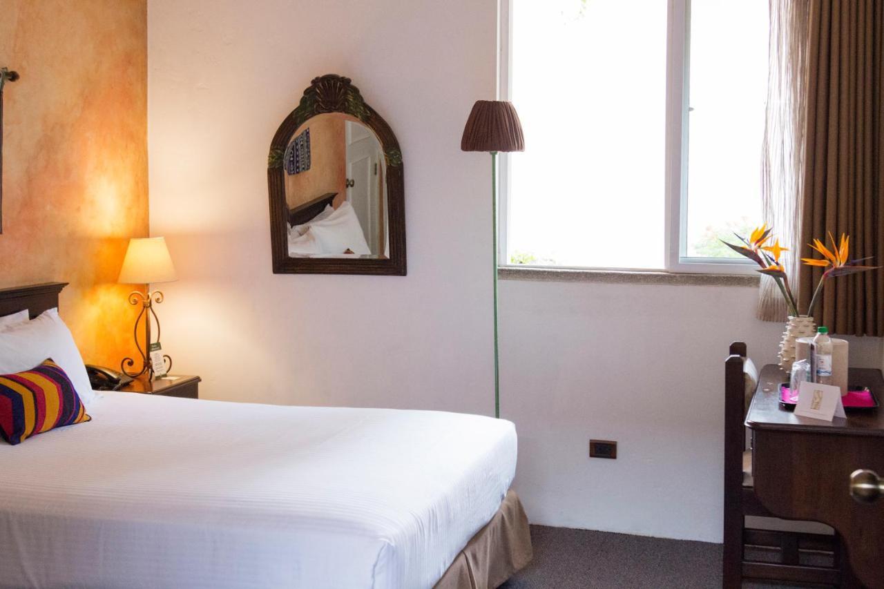 Hotel Ciudad Vieja Guatemala City Luaran gambar